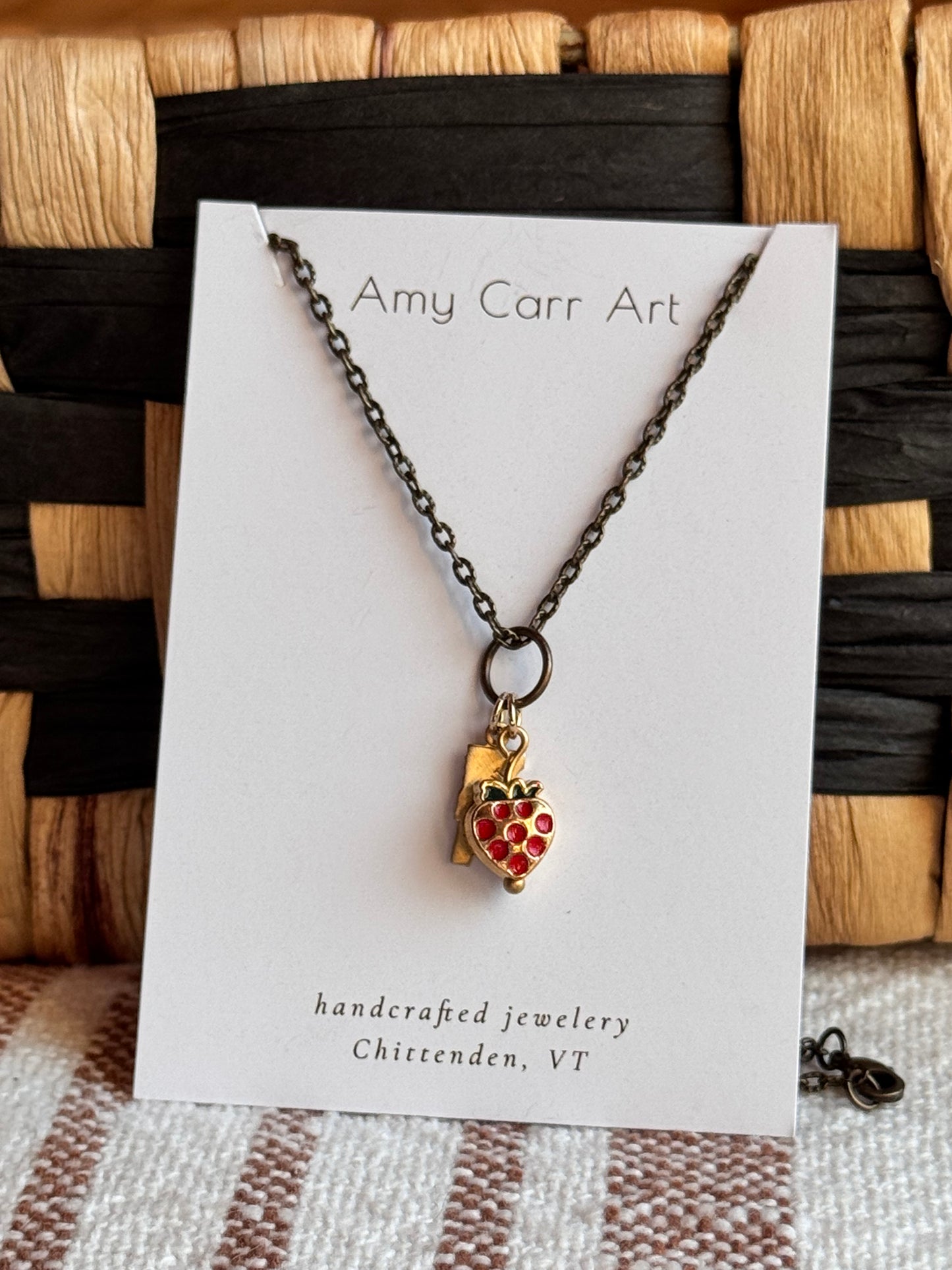 VT Strawberry w/ Bronze Chain