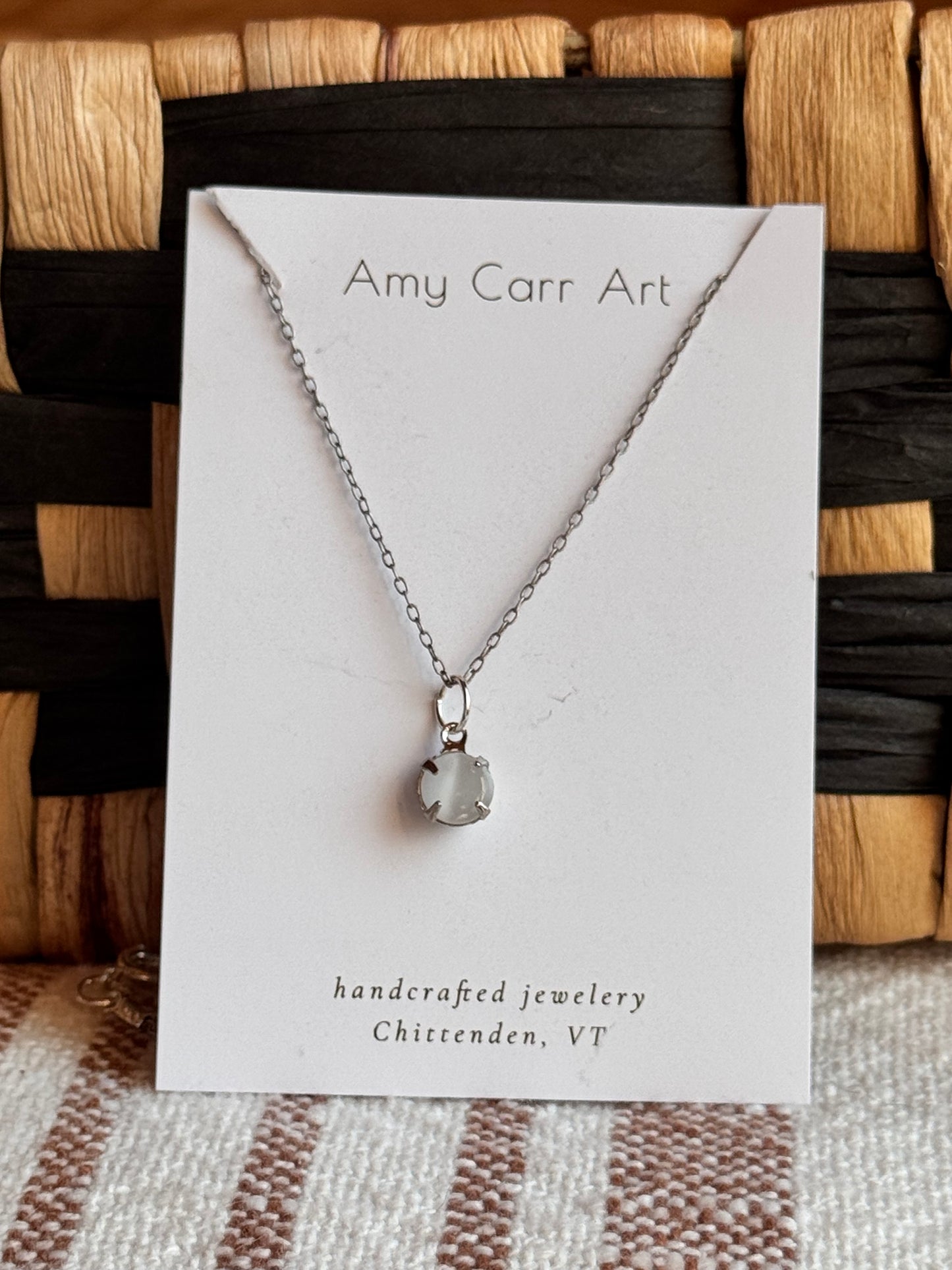 Cloudy Eye w/ Silver Chain