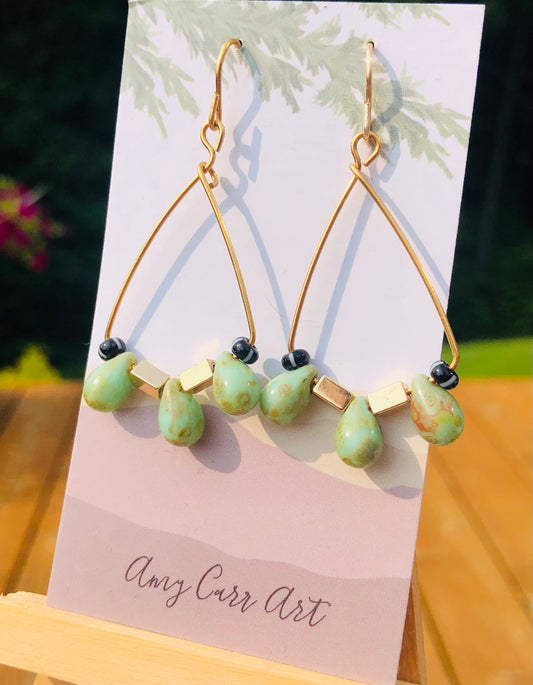 (Copy) Lightweight Green,Gold, and Black Beaded Earrings