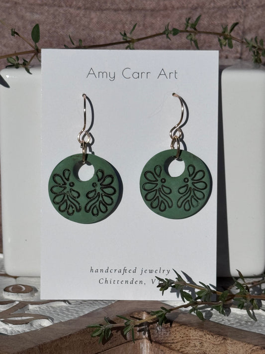 Round Large Print Dangle